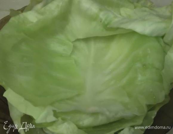 Капустные листья 8 шт. Желательно крупные, обварить в подсоленной воде.