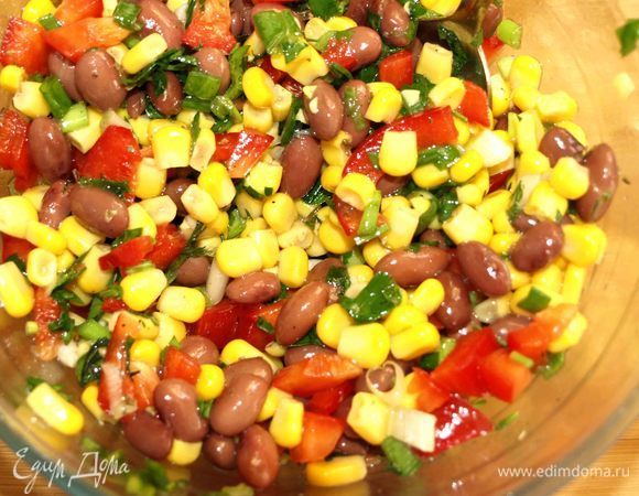 Все смешиваем. Если необходимо, то добавить соль и перец. 