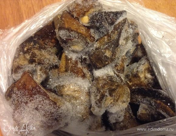 Замороженные резанные красноголовики (подосиновики).
