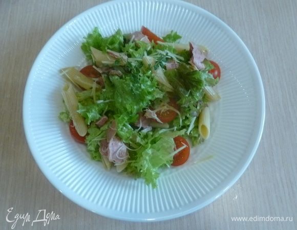 Добавить ломтики тунца ТМ «Магуро». Нарвать листики с тимьяна, приправить по вкусу солью, перцем, заправить лимонным соком и маслом.