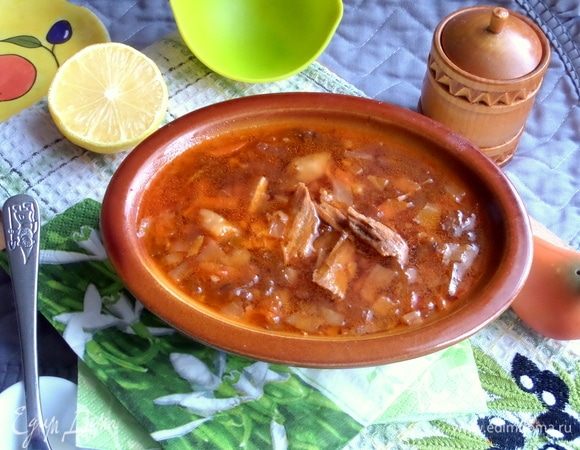 Мясо добавить каждому в тарелку.