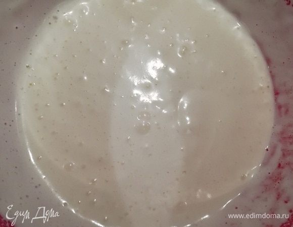 Масса должна увеличится в 2,5 раза.