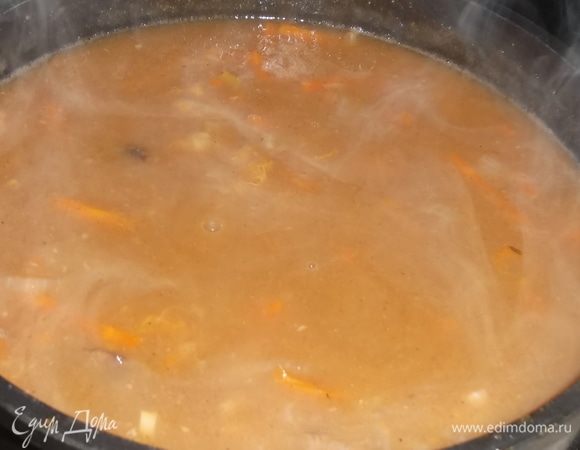 Тушить на медленном огне 40 минут.