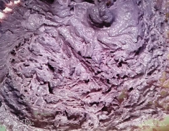 Крем получается однородный и красивый.