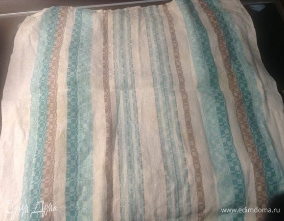 и под полотенце. Отдыхать. Ароматы по дому расползаются.