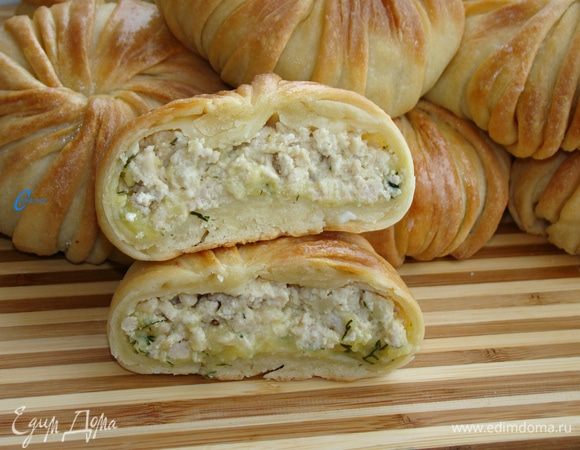 Сочная и вкусная самса готова!