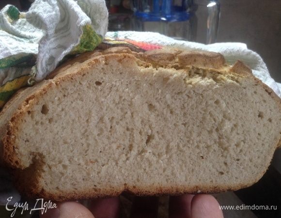 Хочется подержать в руках:)
Такой хлебушек оказался «гож» к любому блюду.