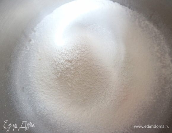 Муку просеять.