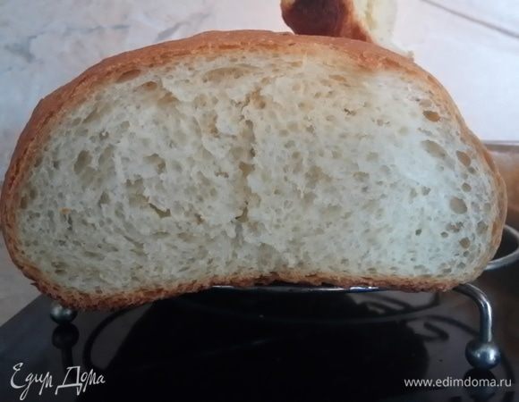 Вот такой пористый мякиш получается у этого хлебушка.