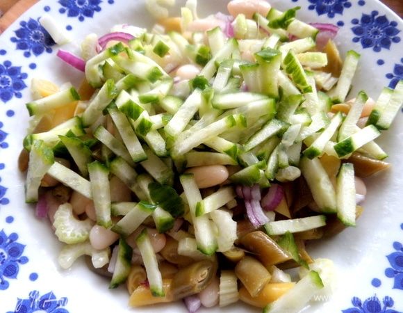 Пересыпать в салат.