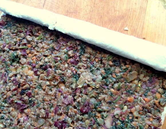 Сворачиваем в рулет.