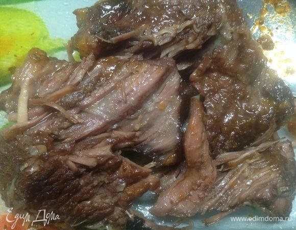 Вот на тарелку когда — оно прямо само располагается, как ему хочется.