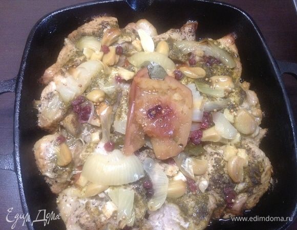 И вот когда стало такого примерно вида, наносим последний штрих на холст!