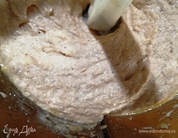 Должна получиться однородная, кремовая консистенция.