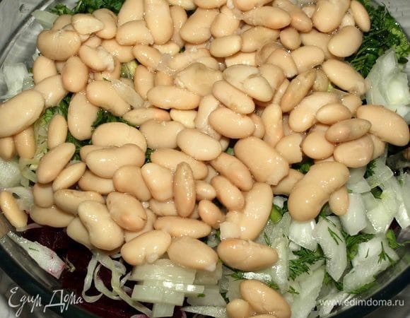 Добавить фасоль белую оригинальную ТМ «Фрау Марта».