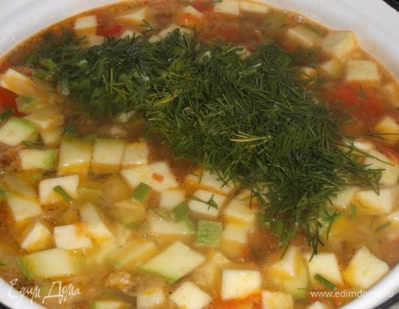 Посолить по вкусу.