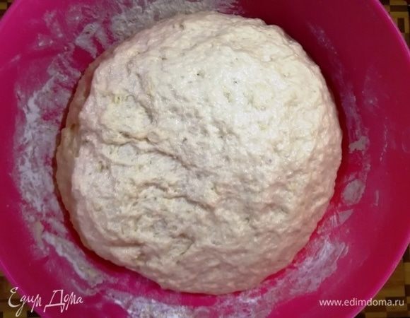 Тем временем подошло тесто. Увеличилось вдвое.