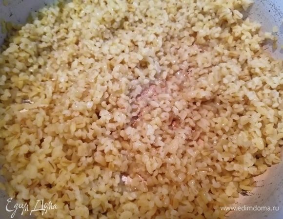 Готовый булгур ТМ «Националь» остужаем.