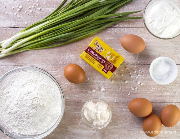 Для приготовления пирожков нам понадобятся следующие ингредиенты.<br />
 