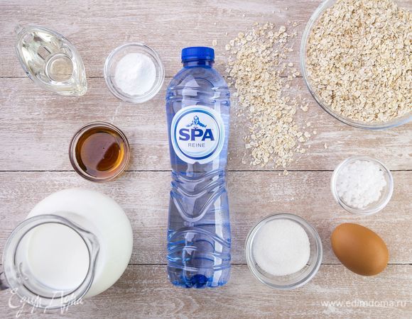 Для приготовления овсяных блинчиков нам понадобятся следующие ингредиенты.<br />