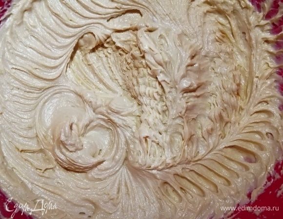 Убираем полученный крем в холодильник.