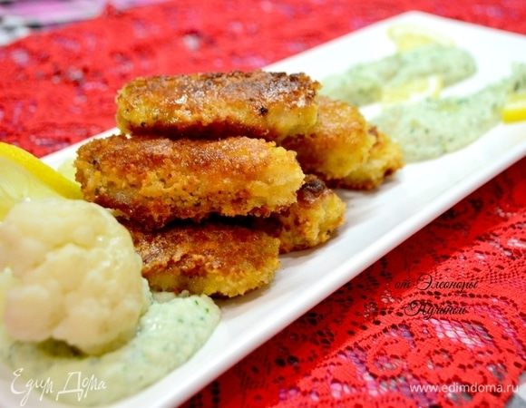 Осталось позвать детей и угостить их вкусными и полезными рыбными палочками! Ведь вы знаете, из чего они приготовлены! :)