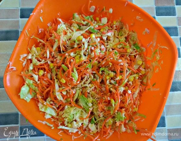 Все ингредиенты тщательно перемешиваем.