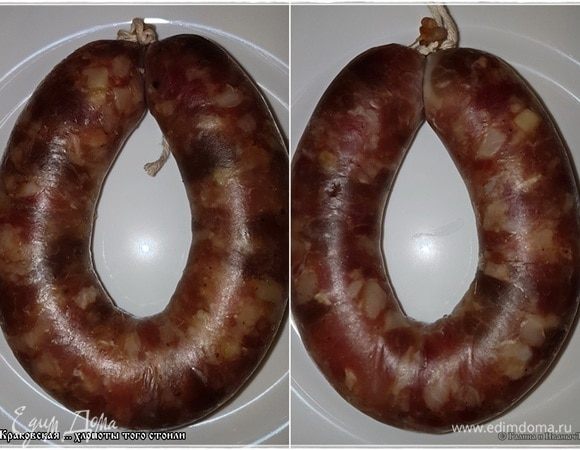 Вот такой будет у колбасок вид. Поверхность, действительно, станет сухой. Колбаски слегка разбухнут.