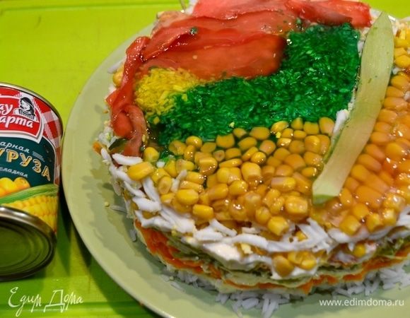 Вот такая шляпа у нашего салата, осталось с помощью шприца и майонеза довести до бренда оригинала! :)