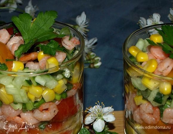 И украшаем. До подачи поставить в холодильник.