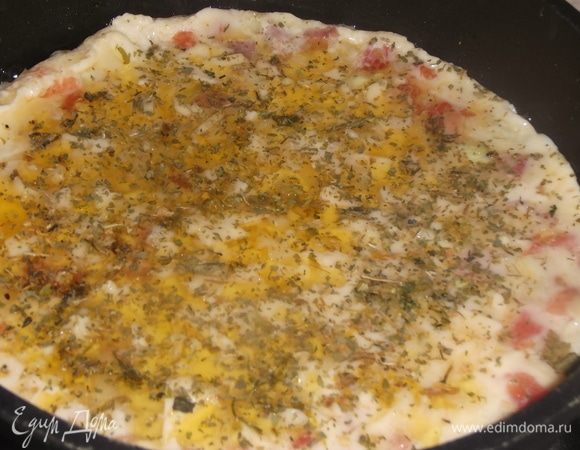 Сверху добавить зелень.