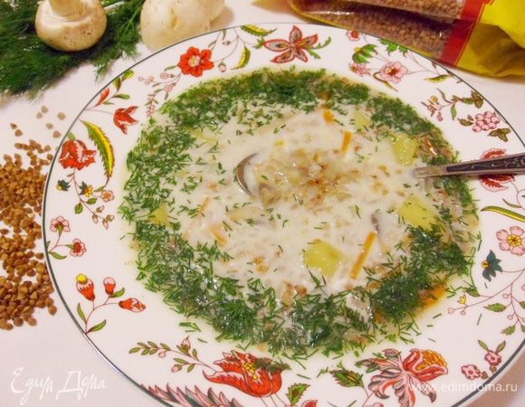 Такой легкий суп будет хорош в летний период.