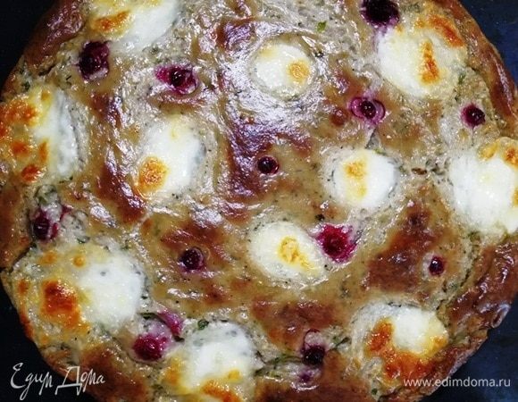 Выпекаем в духовке при температуре 200°C примерно 25–30 минут до аппетитного вида.