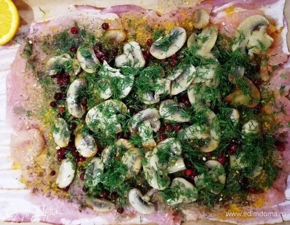 Посыпаем свежим укропом.