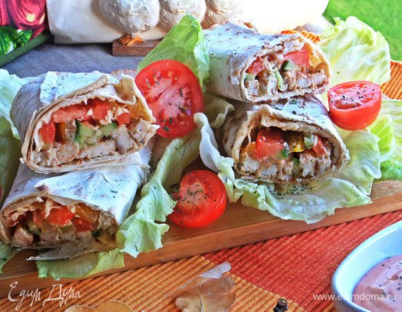 Можно обмотать пленкой и держать в холодильнике.