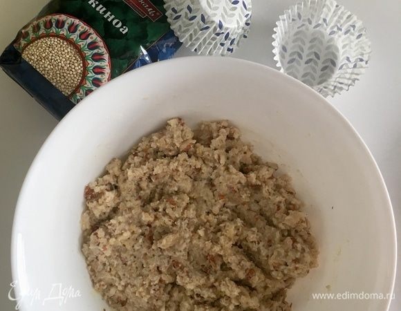 Перемешиваем сухие ингредиенты.