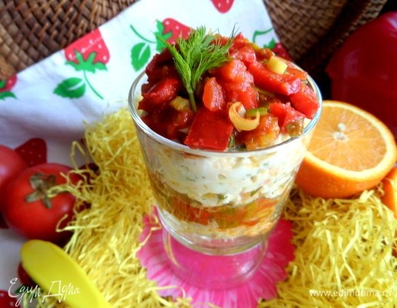 Закрыть томатной шапочкой.