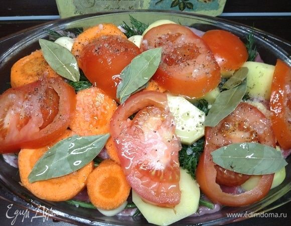 Присмотрелись, ароматы пока свежие вдохнули, слово заветное прошептали (это — всегда, иначе все зря.