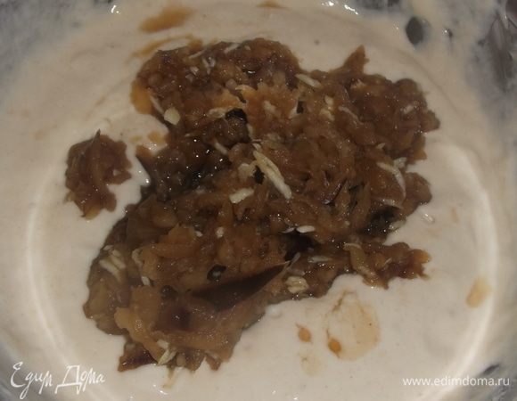 Добавить в тесто. Перемешать.