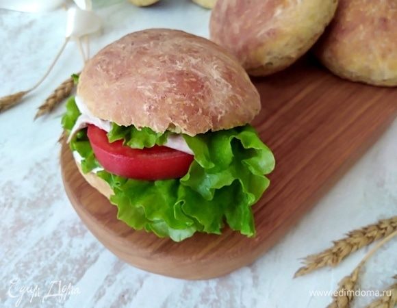 Кушать вместо хлеба или в качестве булочки для бургера. Приятного!