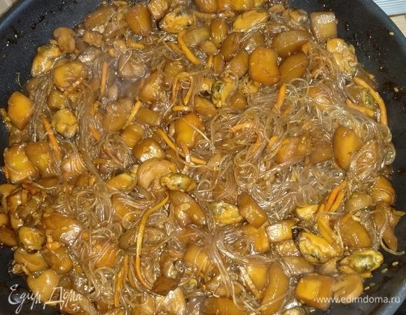 Подавать теплым.