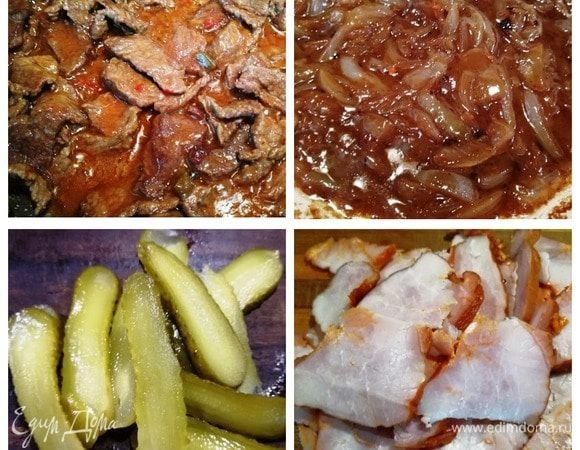 Говядина и лук остыли. Огурчики и копченое мясо тонко нарезаем. Все готово, собираем чизбургер!