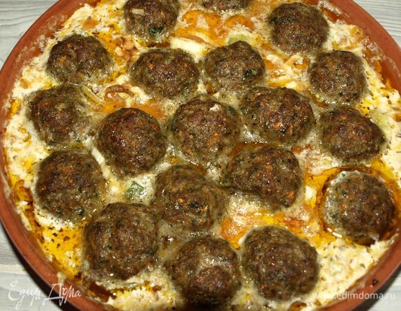 Достаем готовые фрикадельки.