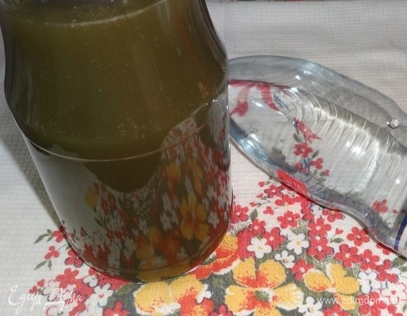 Перед подачей разбавить экстракт охлажденной минеральной водой.