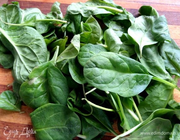 Шпинат тоже.