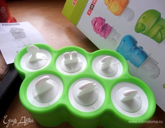 В каждой ячейке своя ножка, я не сразу это сообразила.