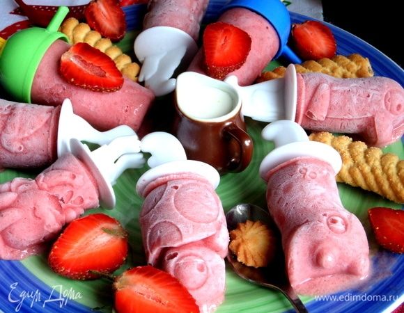 Мороженое в меру тает и какое-то время держит форму.