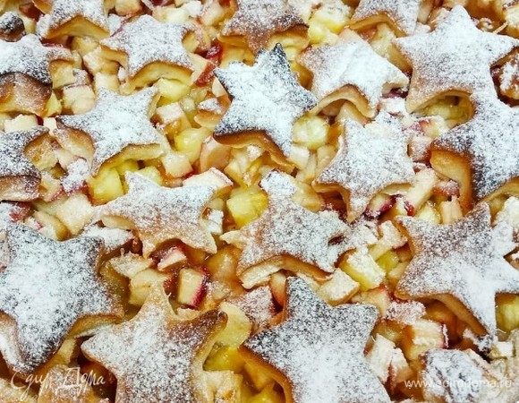 Выпекаем в духовке при 200°C до готовности.