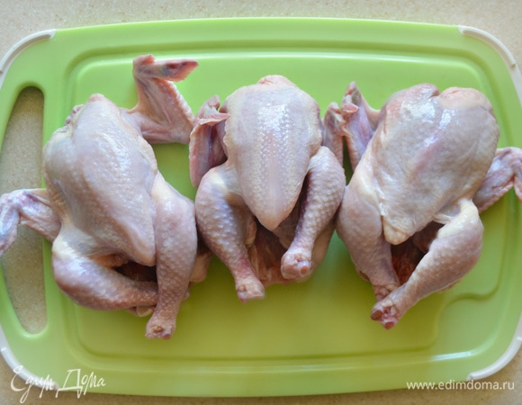 Подготовьте, хорошо промойте рябчиков.