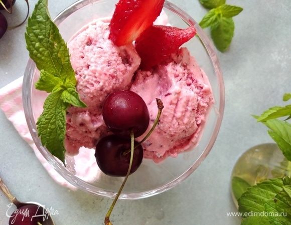 Нежное и мягкое мороженое с легким мятным послевкусием!
